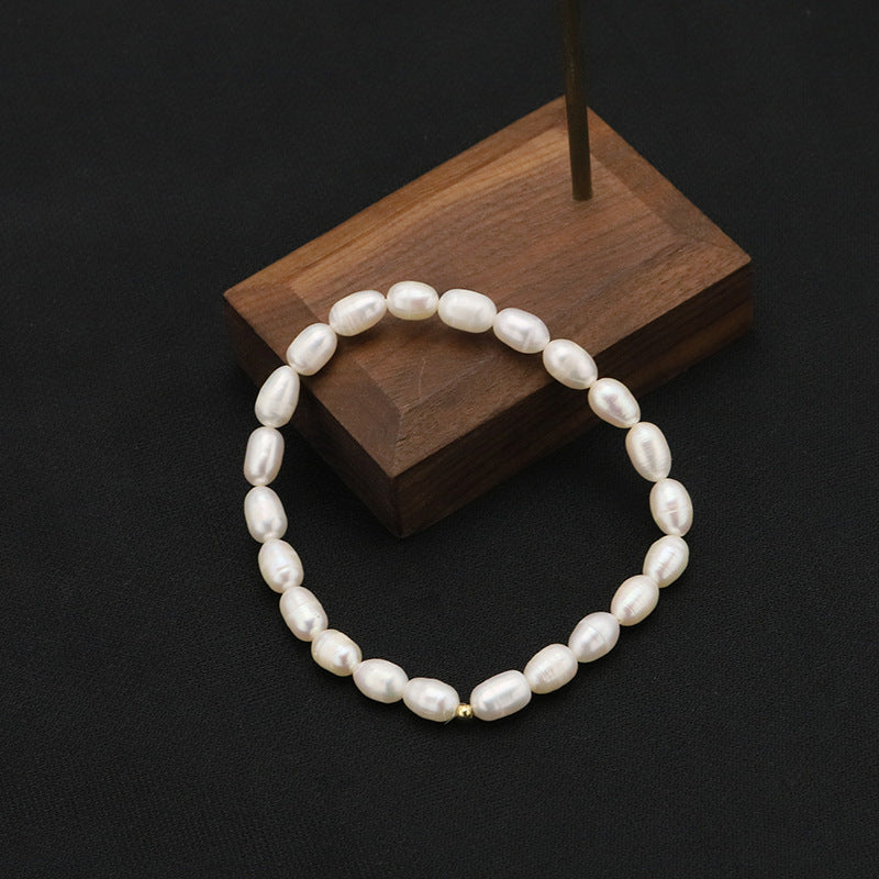 Liria Pearl – Pulsera de perlas naturales con mariposa y colgante | Tono dorado | Serenyah