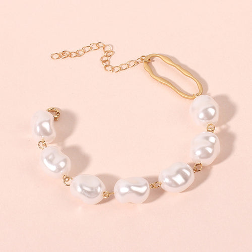 Perla Armonia – Baroque Pearl Bracelet with Artistic Gold Clasp | Serenyah