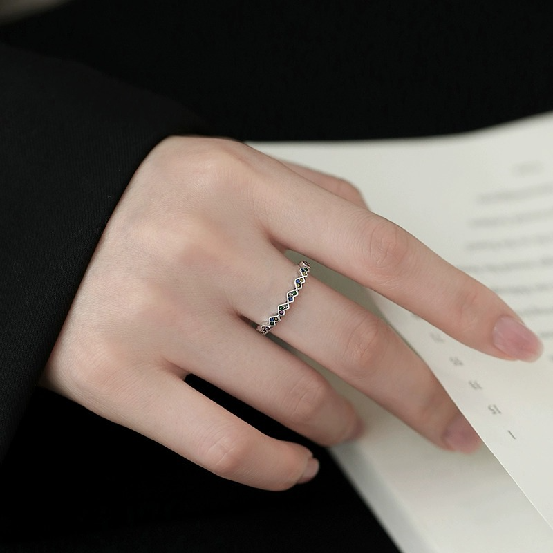 Anillo Verona – Anillo de Plata de Ley 925 con Corazón y Piedras | Joyería Romántica y Elegante