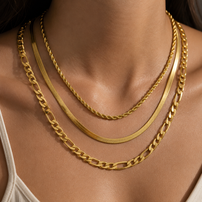 Set de collar de cadena de oro de 3 capas – Cuerda, espiga y Figaro | Serenyah