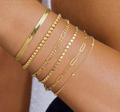 Set de Pulseras Aurah – Pulseras apilables minimalistas en oro y plata para mujer | Serenyah