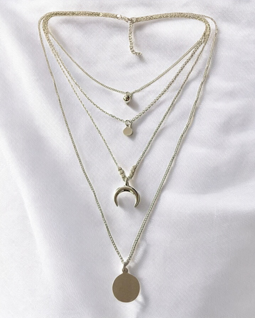Collar en capas Luna Cascade | Colgante de luna en oro y plata – Serenyah