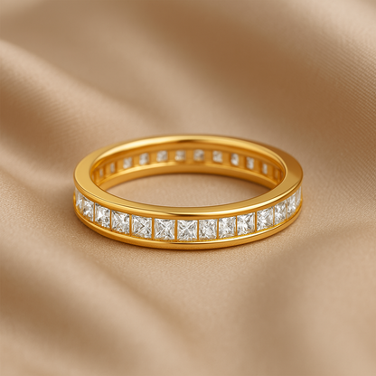 Anillo Liora – Anillo de banda plana de plata de ley 925 con línea de microcirconitas | Lujo minimalista