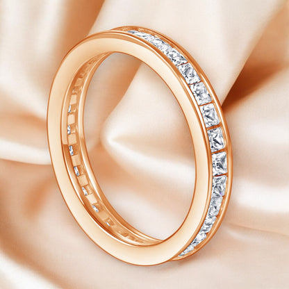 Anillo Liora – Anillo de banda plana de plata de ley 925 con línea de microcirconitas | Lujo minimalista