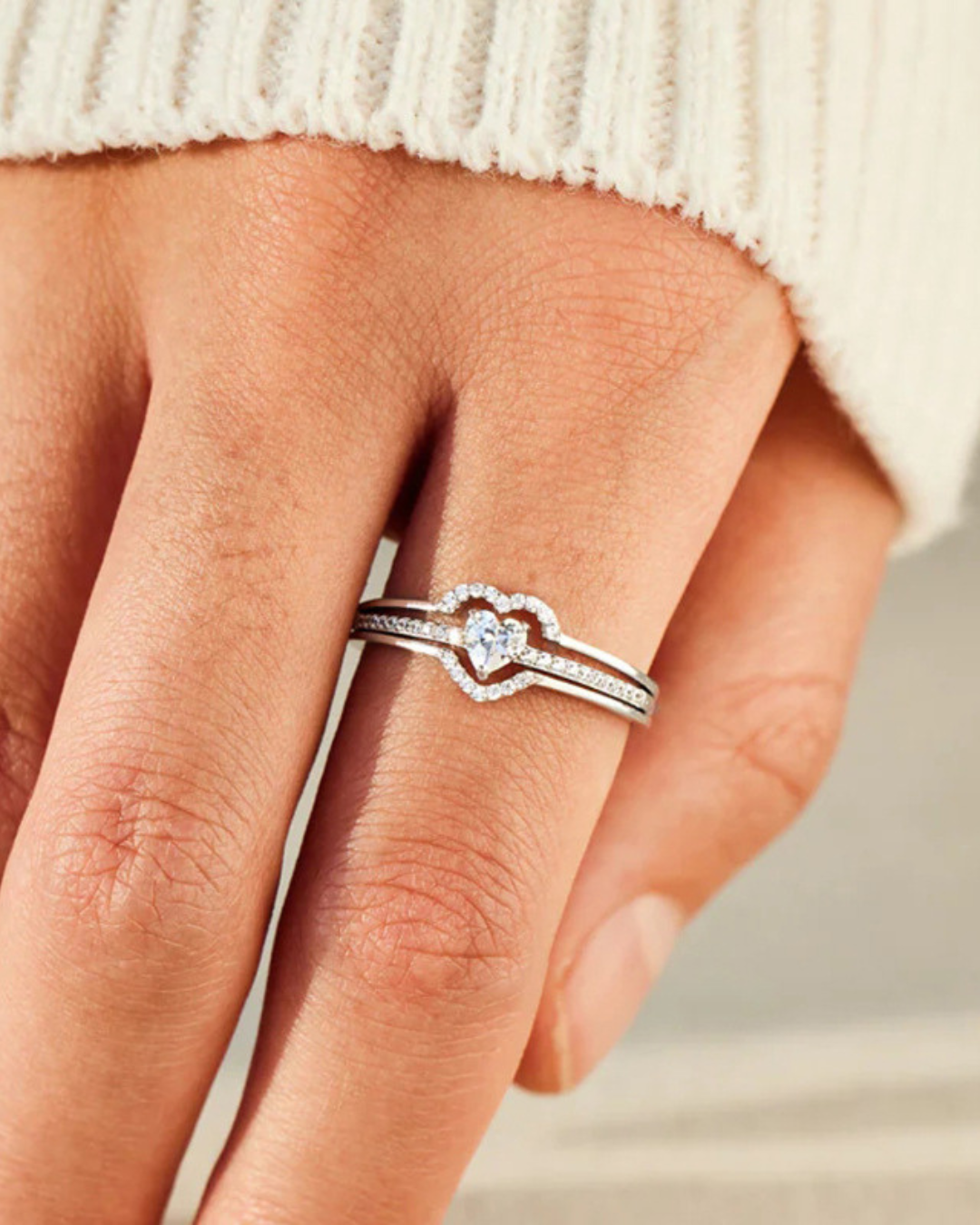 Améline Ring – Heart Zirconia Ring with Double Setting, Gold or Silver | Romantic & Elegant