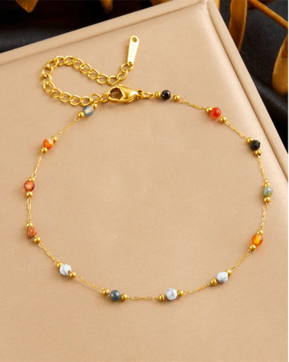 Tobillera Aurora – Acero Inoxidable Dorado y Cuentas de Piedra de Colores | Serenyah