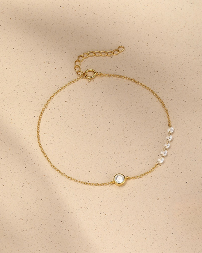 Conjunto Luna D'Oro – Collar y Pulsera Chapados en Oro de Plata 925 con Circonita Cúbica | Serenyah