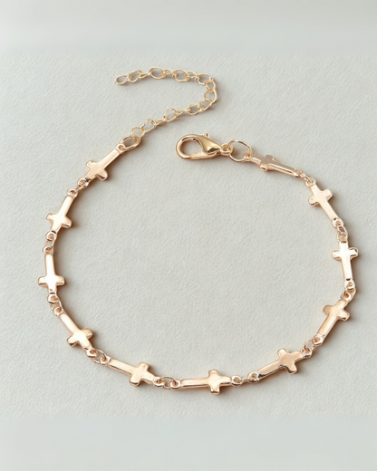 Croce Fine – Dainty Cross Link Bracelet for Women | Gold & Silver | Serenyah
