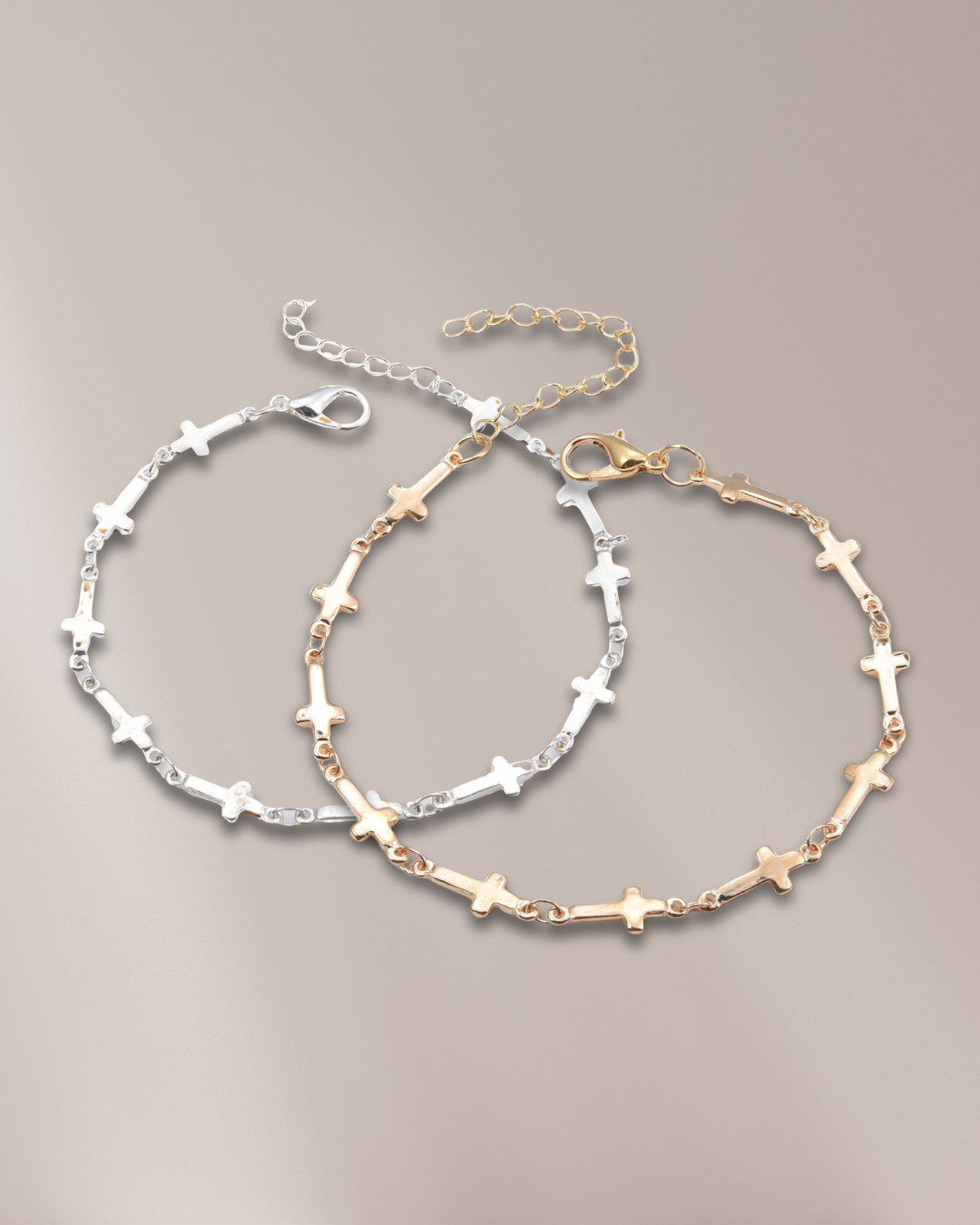Croce Fine – Dainty Cross Link Bracelet for Women | Gold & Silver | Serenyah