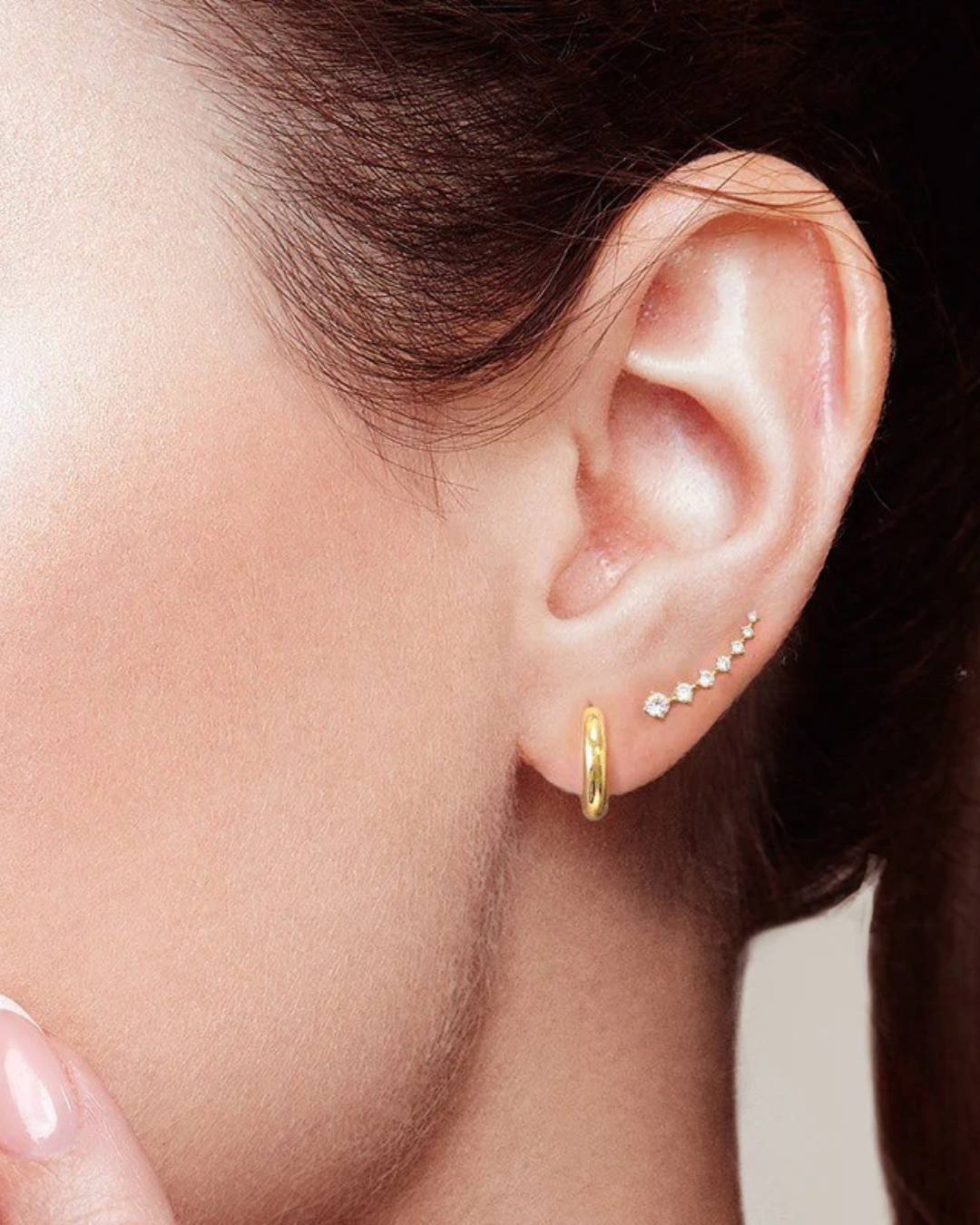 Arcos Rivoli – Pendientes trepadores de circonita de plata 925 | Oro y oro blanco | Serenyah