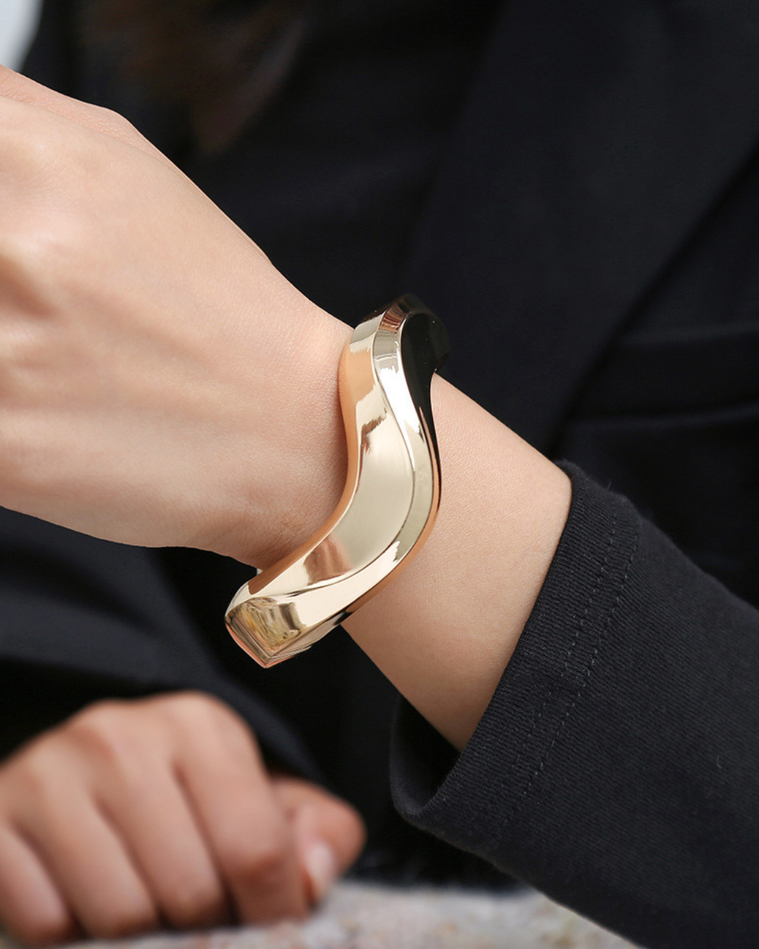 Wavelette Bangle – Sculptural Metal Cuff Bracelet for Women | Gold & Silver | Serenyah