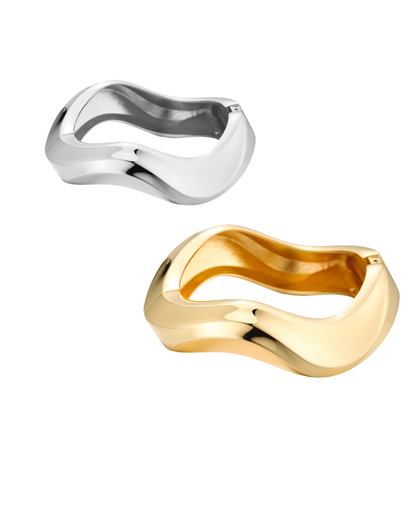 Wavelette Bangle – Sculptural Metal Cuff Bracelet for Women | Gold & Silver | Serenyah