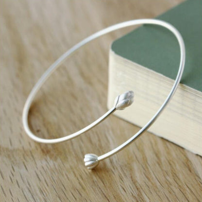 Floréa Bangle bracelete feminino floral prata minimalista