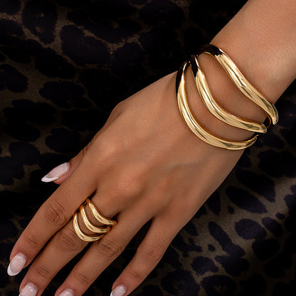 Juego de Anillo y Pulsera Aurora de Oro – Serenyah